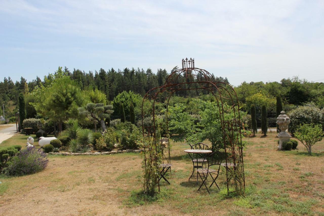 Bed and Breakfast Le Pre De L'Aube Montjoyer Zewnętrze zdjęcie